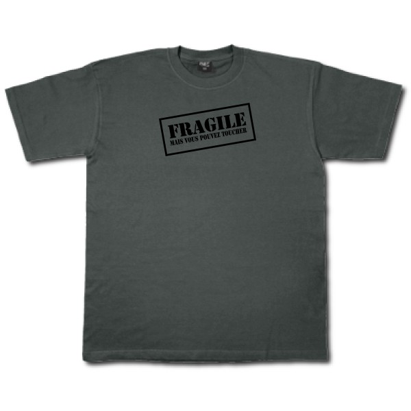 FRAGILE - T-shirt original Homme - modèle Fruit of the loom 205 g/m² -thème monde -