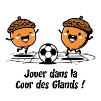 Jouer dans la cour des glands